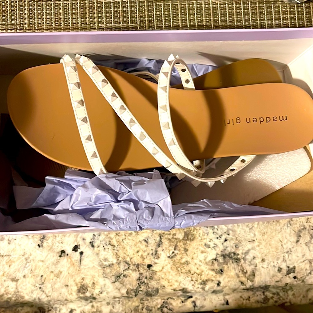 New Steve Madden sadals